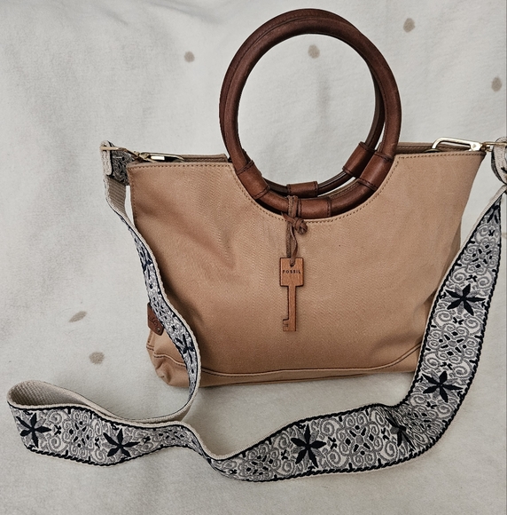 Fossil Handbags - Fossil Tan Shoulder Bag with Brown Handles